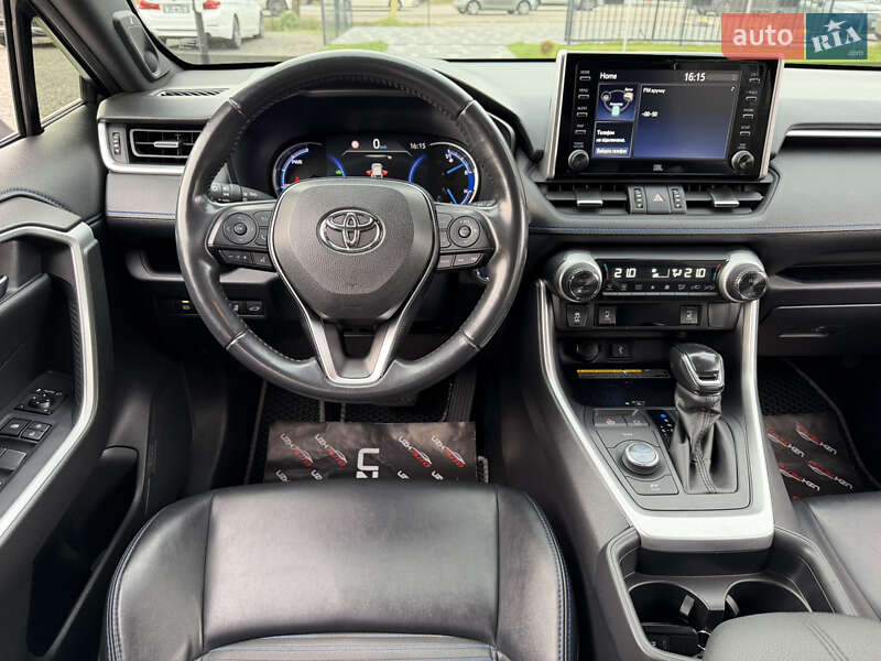 Внедорожник / Кроссовер Toyota RAV4 2020 в Ужгороде фото 38 Внедорожник / Кроссовер Toyota RAV4 2020 в Ужгороде