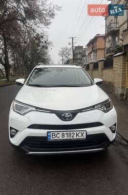 Внедорожник / Кроссовер Toyota RAV4 2018 в Львове