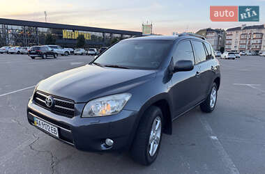 Внедорожник / Кроссовер Toyota RAV4 2006 в Березенщине