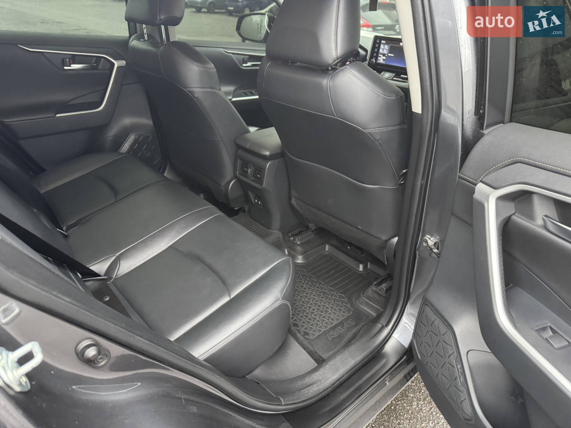 2019 Toyota RAV 4 - мініатюра 15