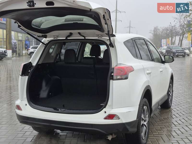 Внедорожник / Кроссовер Toyota RAV4 2018 в Кропивницком фото 6 Внедорожник / Кроссовер Toyota RAV4 2018 в Кропивницком