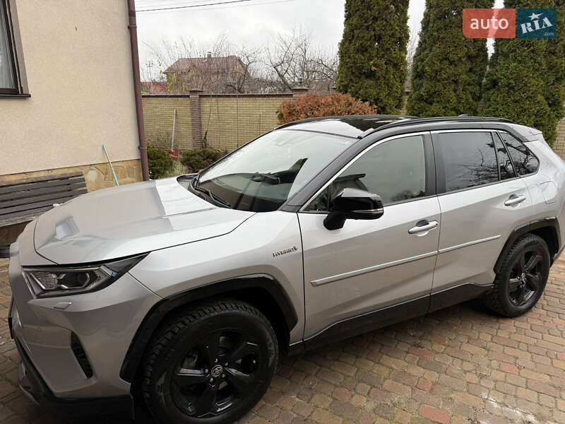 Внедорожник / Кроссовер Toyota RAV4 2019 в Киеве фото 2 Внедорожник / Кроссовер Toyota RAV4 2019 в Киеве