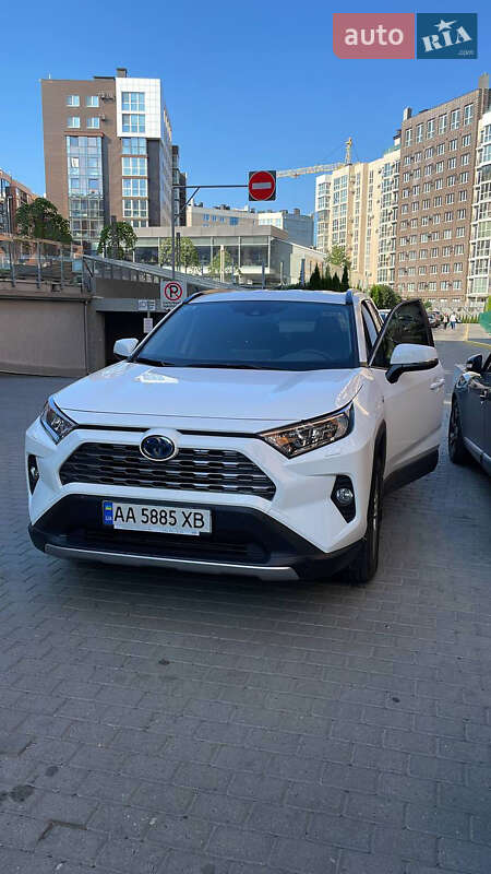Позашляховик / Кросовер Toyota RAV4 2021 в Луцьку фото Позашляховик / Кросовер Toyota RAV4 2021 в Луцьку
