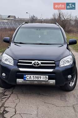 Внедорожник / Кроссовер Toyota RAV4 2008 в Ерках