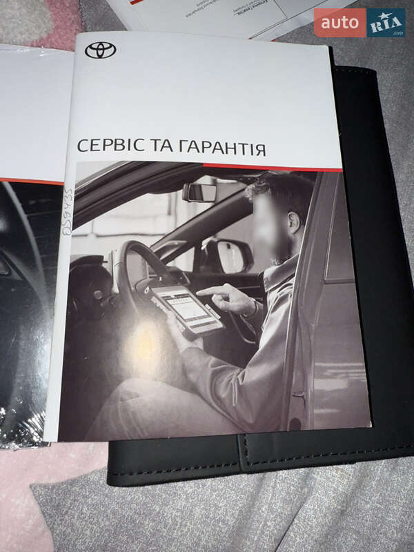 Внедорожник / Кроссовер Toyota RAV4 2024 в Киеве