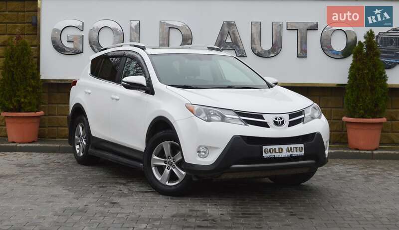 Toyota RAV4 2015
