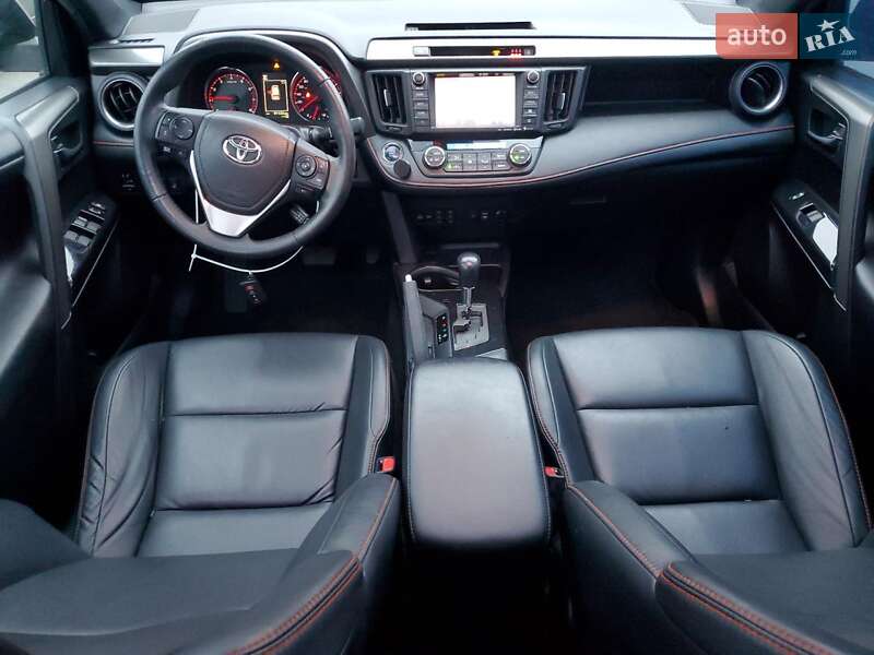 Позашляховик / Кросовер Toyota RAV4 2018 в Вінниці фото 8 Позашляховик / Кросовер Toyota RAV4 2018 в Вінниці