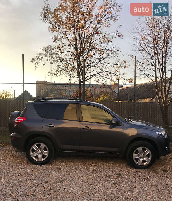 Внедорожник / Кроссовер Toyota RAV4 2010 в Волочиске фото 4 Внедорожник / Кроссовер Toyota RAV4 2010 в Волочиске