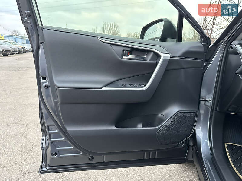 Внедорожник / Кроссовер Toyota RAV4 2021 в Харькове фото 17 Внедорожник / Кроссовер Toyota RAV4 2021 в Харькове
