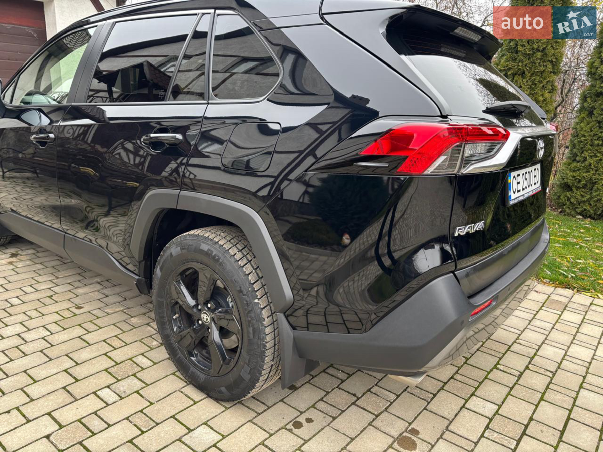 2021 Toyota RAV 4 - мініатюра 13