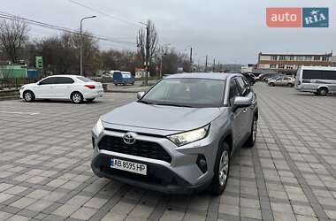 Внедорожник / Кроссовер Toyota RAV4 2020 в Виннице