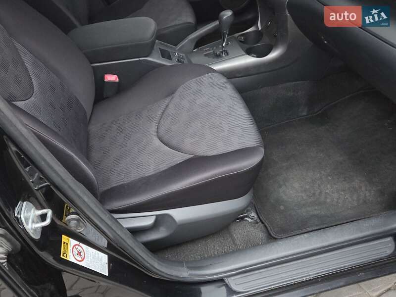 Внедорожник / Кроссовер Toyota RAV4 2010 в Днепре фото 8 Внедорожник / Кроссовер Toyota RAV4 2010 в Днепре