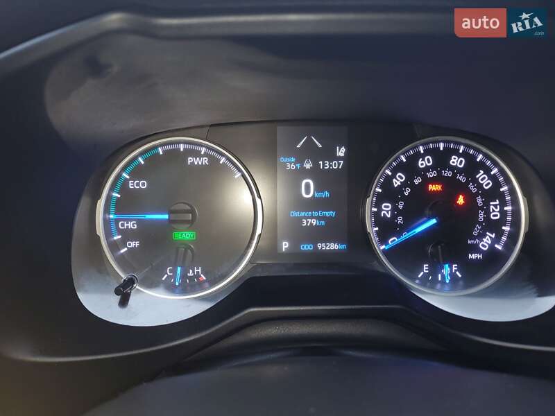 Внедорожник / Кроссовер Toyota RAV4 2022 в Полтаве