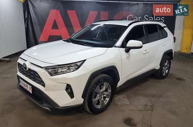 Внедорожник / Кроссовер Toyota RAV4 2022 в Киеве