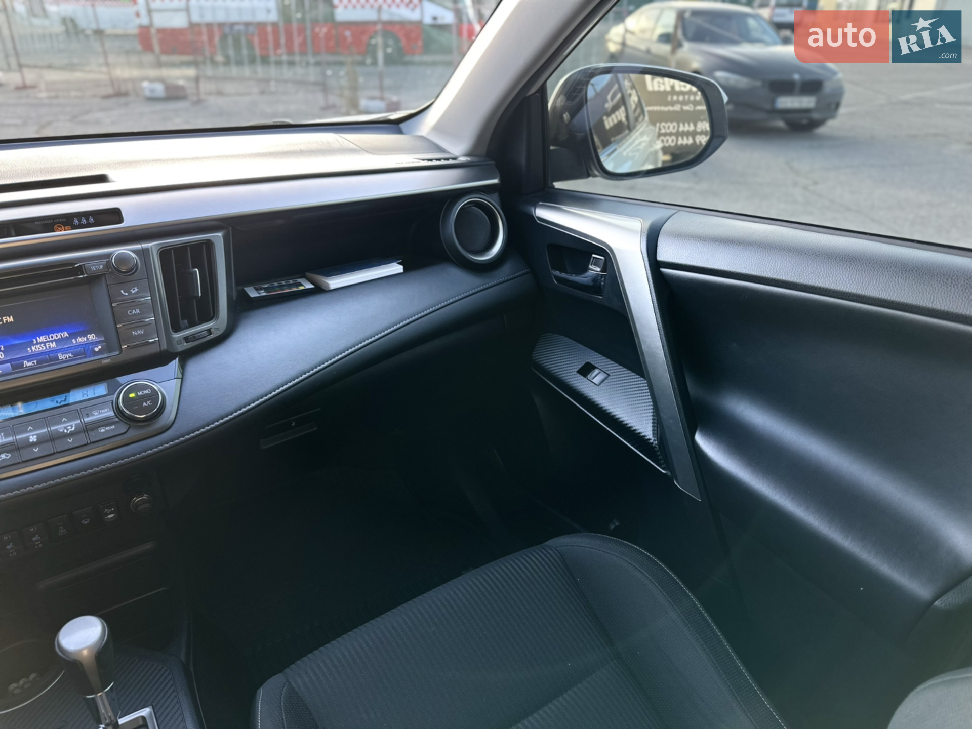 2014 Toyota RAV 4 - мініатюра 11