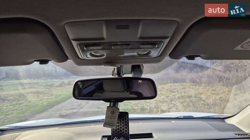 Внедорожник / Кроссовер Toyota RAV4 2014 в Полтаве фото 12 Внедорожник / Кроссовер Toyota RAV4 2014 в Полтаве