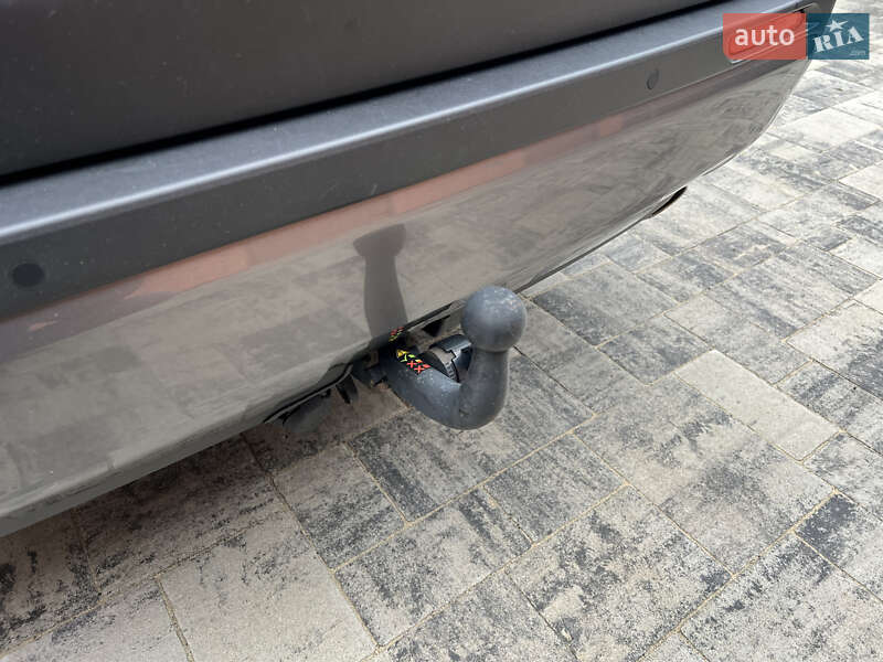 Внедорожник / Кроссовер Toyota RAV4 2019 в Луцке фото 23 Внедорожник / Кроссовер Toyota RAV4 2019 в Луцке