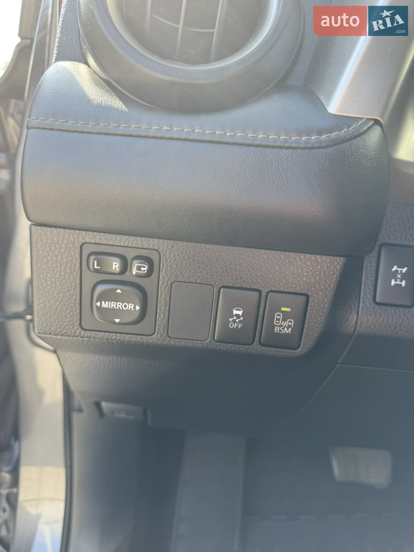 2013 Toyota RAV 4 - мініатюра 30