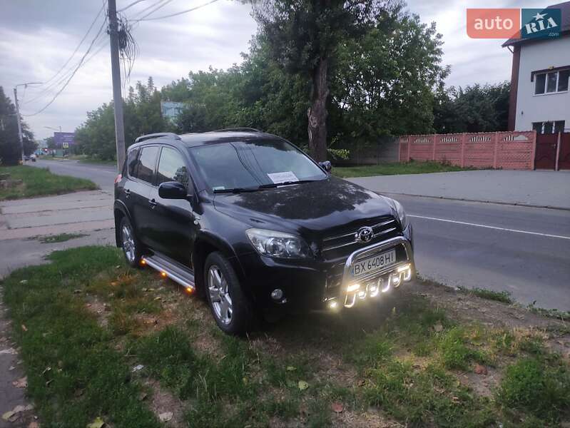 Позашляховик / Кросовер Toyota RAV4 2007 в Хмельницькому