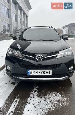 Внедорожник / Кроссовер Toyota RAV4 2015 в Сумах