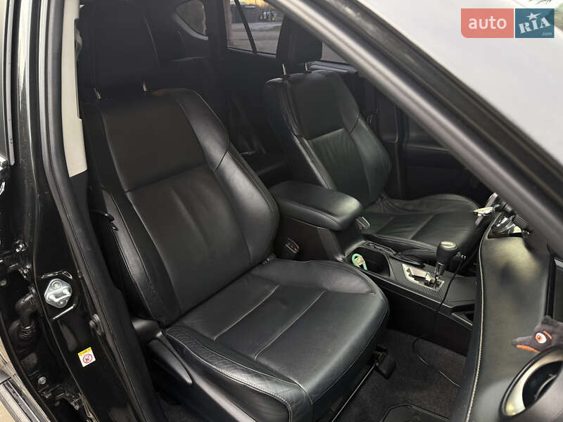 Позашляховик / Кросовер Toyota RAV4 2015 в Самборі фото 32 Позашляховик / Кросовер Toyota RAV4 2015 в Самборі