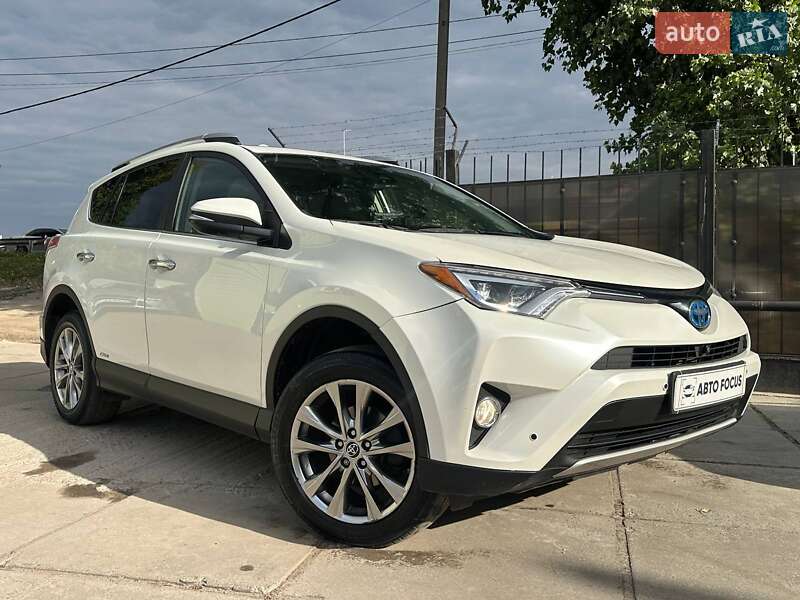 Toyota RAV4 2017