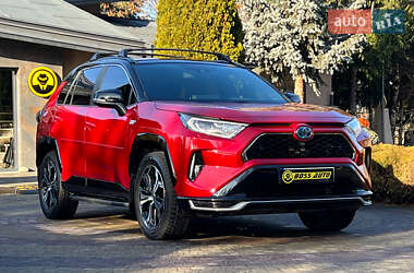 Позашляховик / Кросовер Toyota RAV4 2021 в Львові
