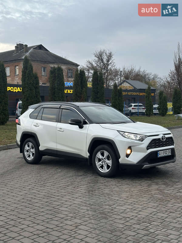 Позашляховик / Кросовер Toyota RAV4 2019 в Білій Церкві фото 6 Позашляховик / Кросовер Toyota RAV4 2019 в Білій Церкві