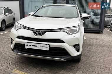 Внедорожник / Кроссовер Toyota RAV4 2017 в Одессе