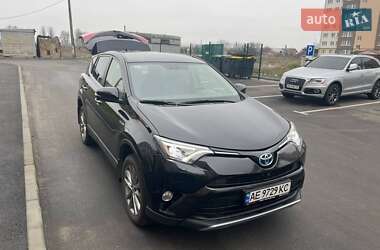 Внедорожник / Кроссовер Toyota RAV4 2018 в Днепре