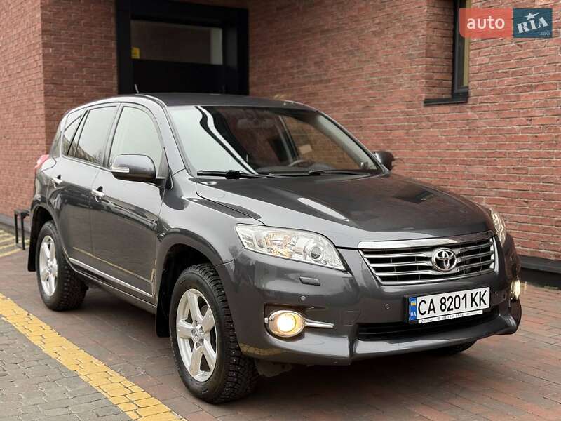 Toyota RAV4 2012