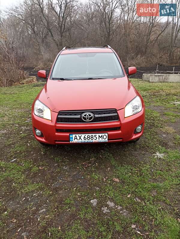 Toyota RAV4 2012