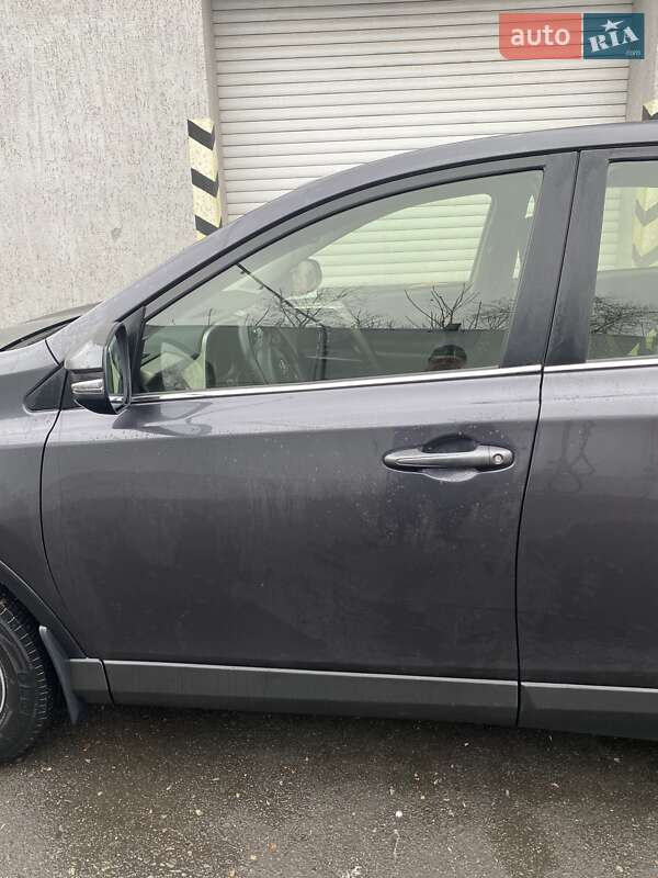 Позашляховик / Кросовер Toyota RAV4 2017 в Одесі