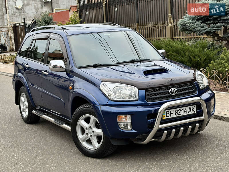 Внедорожник / Кроссовер Toyota RAV4 2004 в Одессе фото Внедорожник / Кроссовер Toyota RAV4 2004 в Одессе