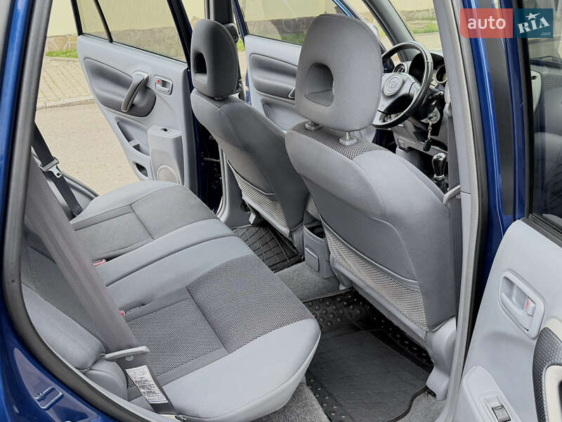 Внедорожник / Кроссовер Toyota RAV4 2004 в Одессе фото 78 Внедорожник / Кроссовер Toyota RAV4 2004 в Одессе