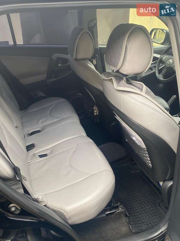 Внедорожник / Кроссовер Toyota RAV4 2007 в Измаиле