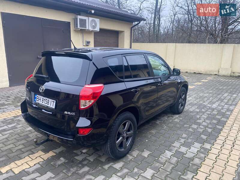 Внедорожник / Кроссовер Toyota RAV4 2007 в Измаиле