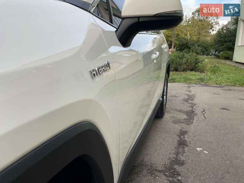 Позашляховик / Кросовер Toyota RAV4 2022 в Вінниці