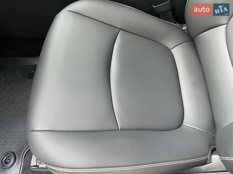 Позашляховик / Кросовер Toyota RAV4 2022 в Вінниці