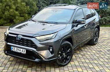 Позашляховик / Кросовер Toyota RAV4 2024 в Дніпрі