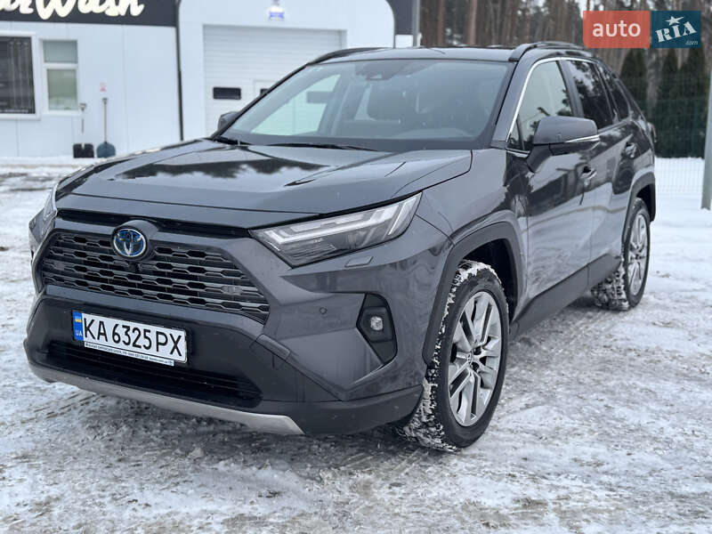 Позашляховик / Кросовер Toyota RAV4 2024 в Києві