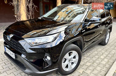 Позашляховик / Кросовер Toyota RAV4 2020 в Києві