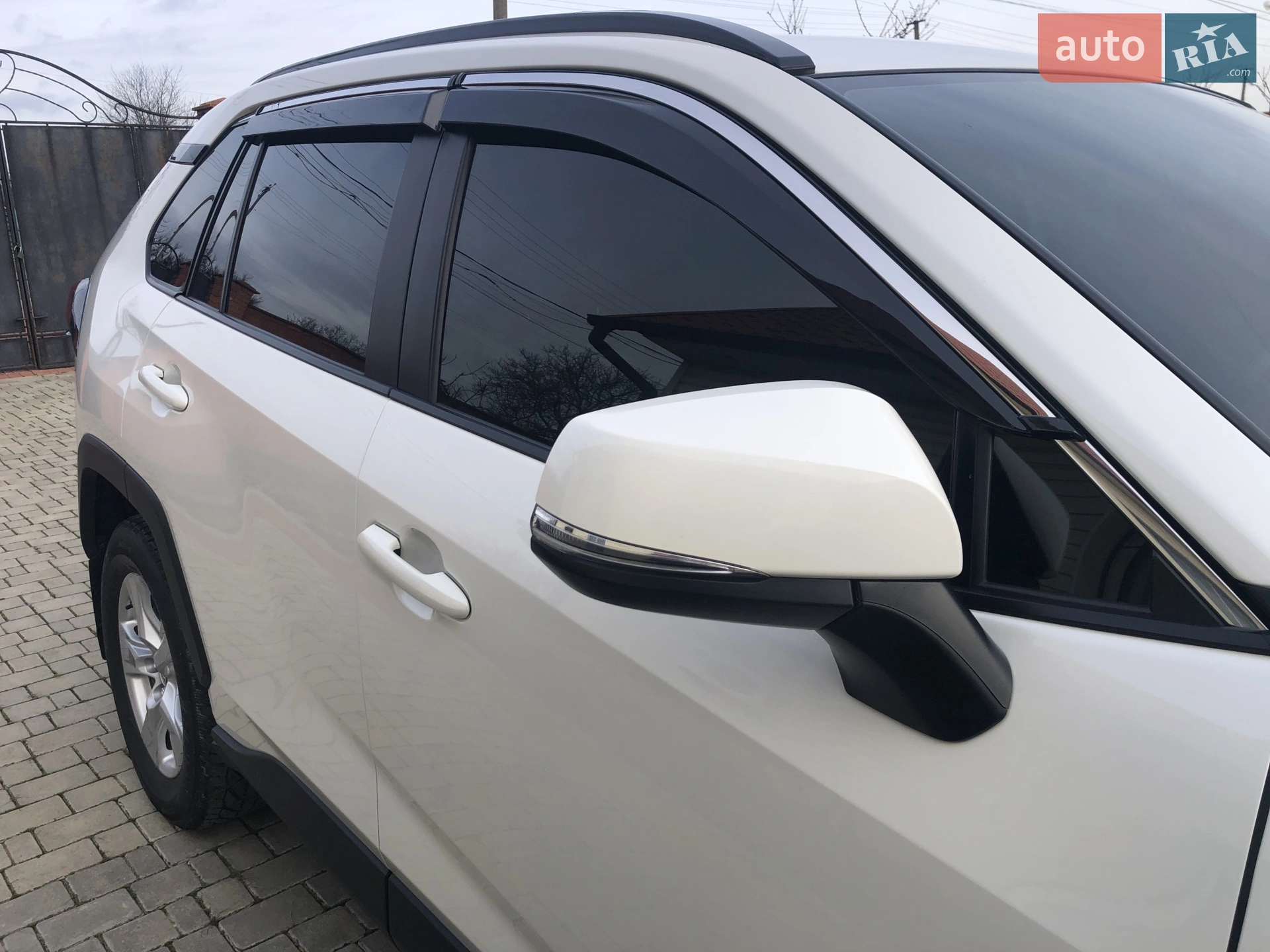 2019 Toyota RAV 4 - мініатюра 15