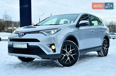 Позашляховик / Кросовер Toyota RAV4 2016 в Харкові