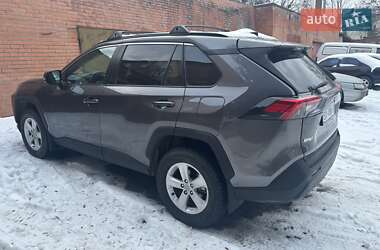 Позашляховик / Кросовер Toyota RAV4 2021 в Хмельницькому