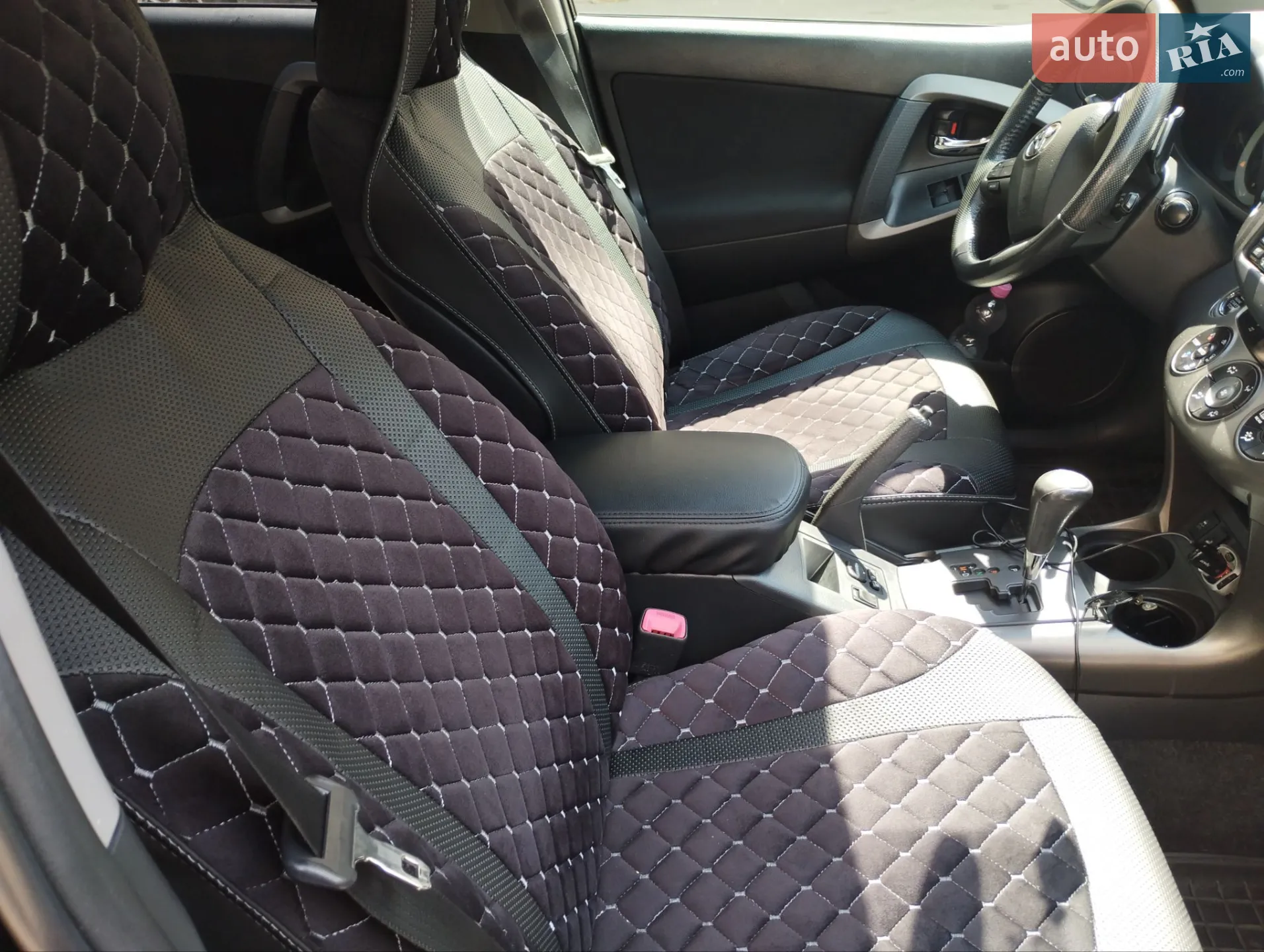 2011 Toyota RAV 4 - мініатюра 12