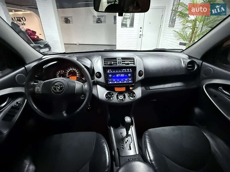 Внедорожник / Кроссовер Toyota RAV4 2007 в Одессе