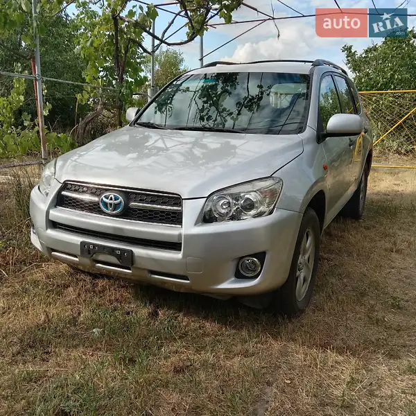Toyota RAV4 2010