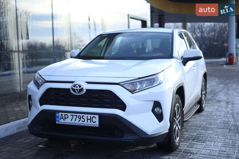 Toyota RAV4 2019