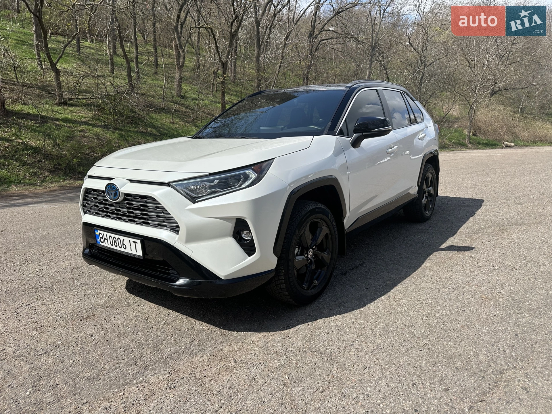 2021 Toyota RAV 4 - фото 1